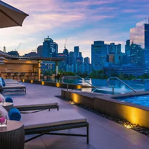 Discovery Primea 5*, Makati City Filipinler