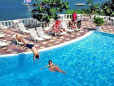 Silver Seas Hotel أوشو ريوس